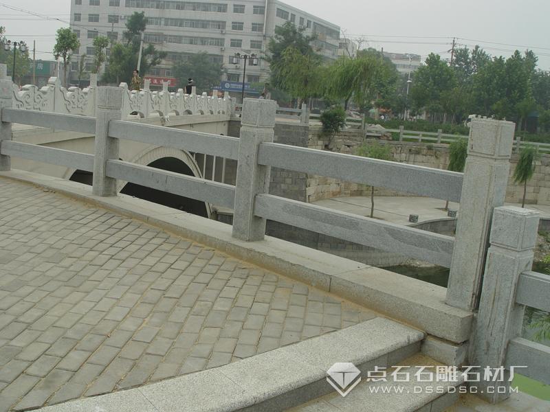 河道護欄 